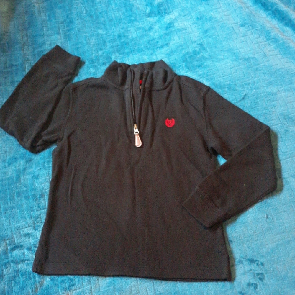 Black pullover
